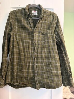 Fjall Raven regular fit button down shirt